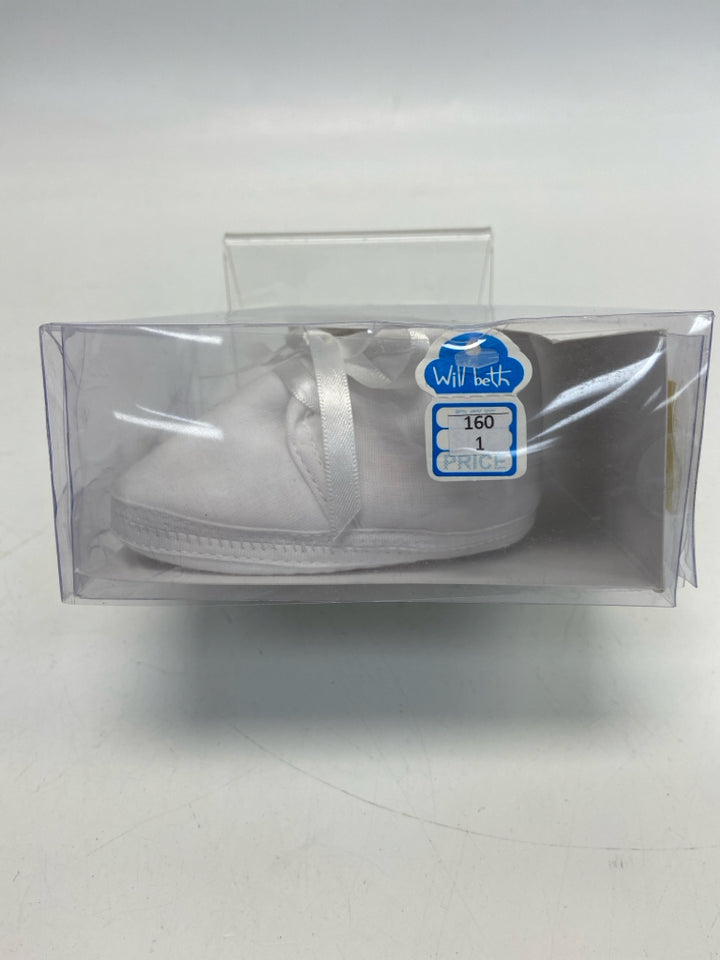 SIZE 1 White Lace-Up Boy&
