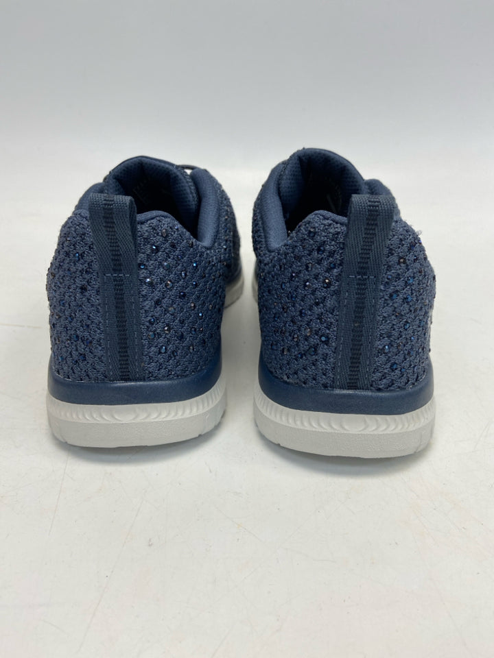 Skechers  Size 7 Navy Fabric Sneakers