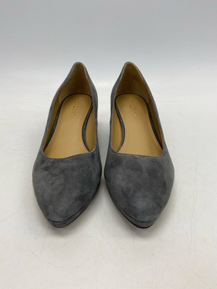 Talbots  Size 9 Gray Suede Heels