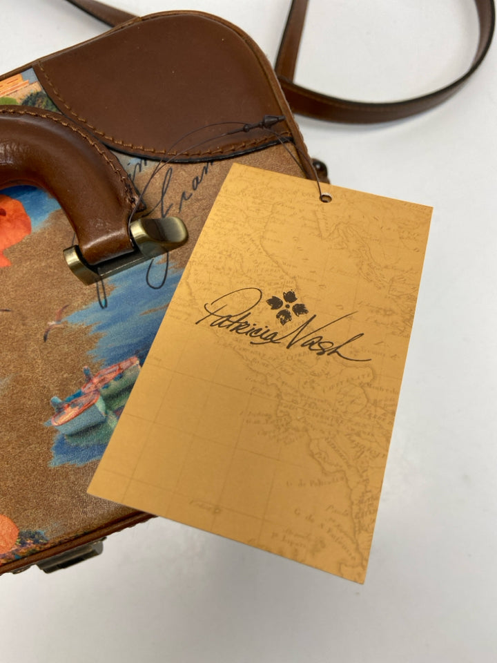 NWT Patricia Nash Brown Coral Travel Make-up Bag