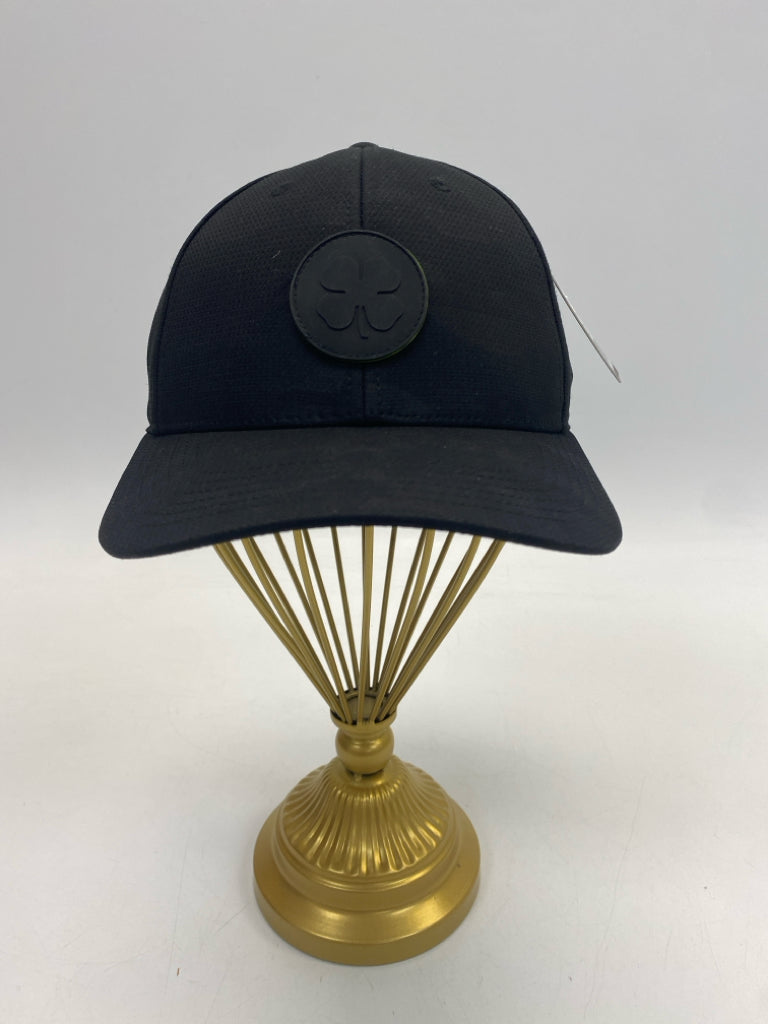 NWT Black Clover Men&