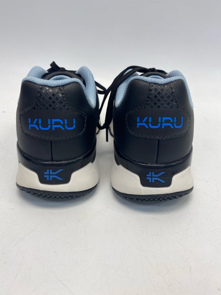 Size 8 Black Black Lace-up Sneakers