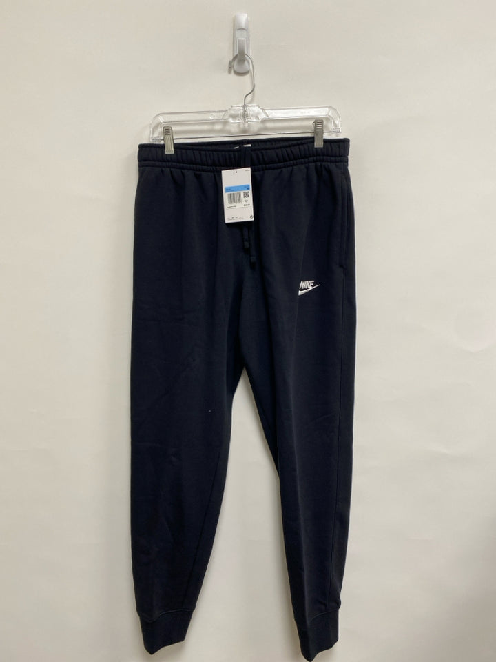 NWT Nike Size M Black Joggers Men&