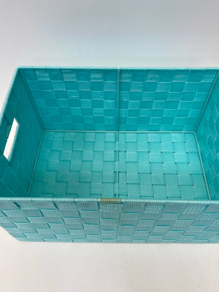 Aqua Basket