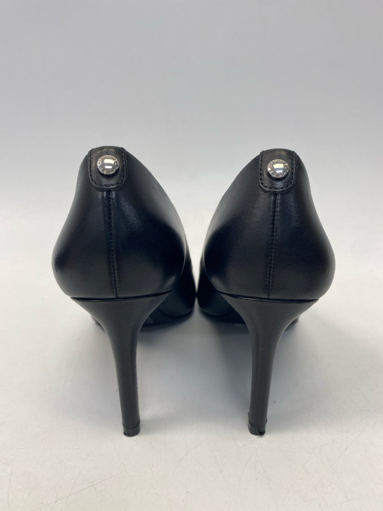 Michael Kors US Shoe Size 8.5 Black Heels
