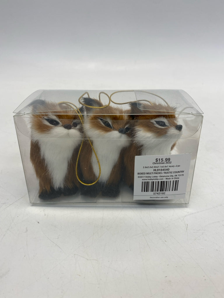 NEW/BOX Brown White Ornaments