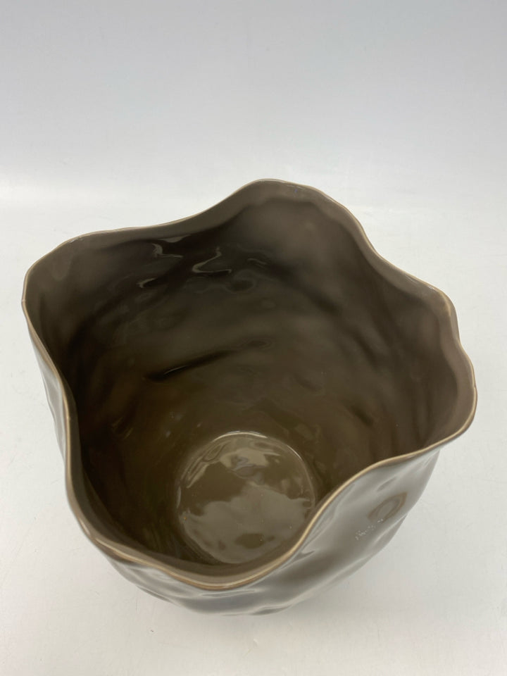 Taupe Thumbprint Ceramic Planter