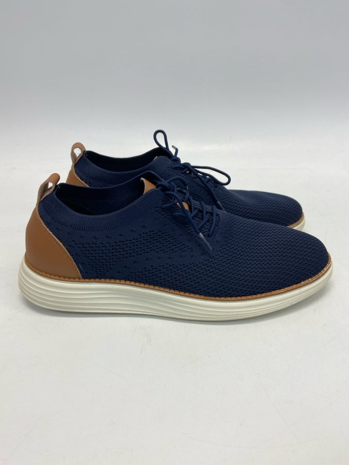 Vilocy Navy Lace-Up Knit Men&