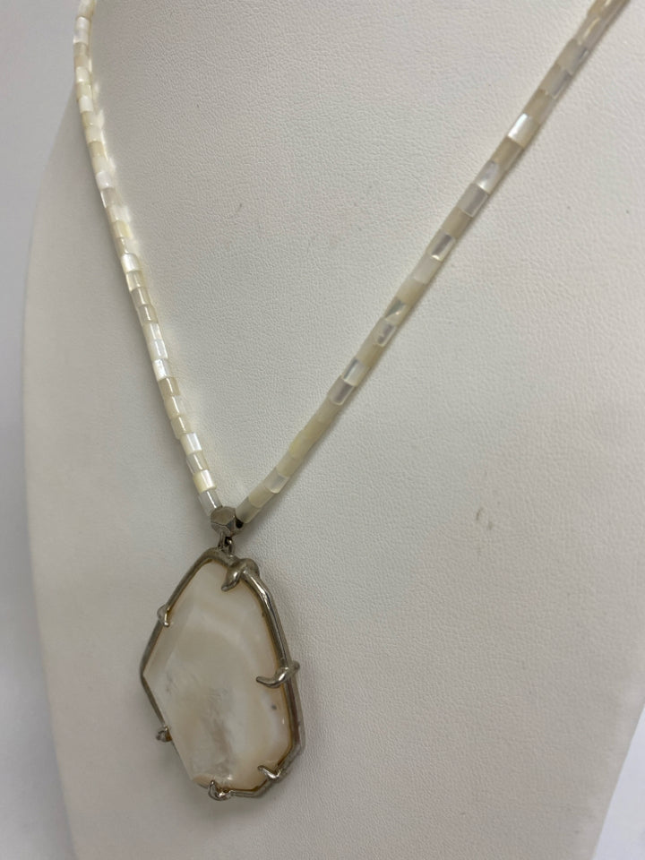 Kendra Scott Clear Pearl Color Beaded Necklace