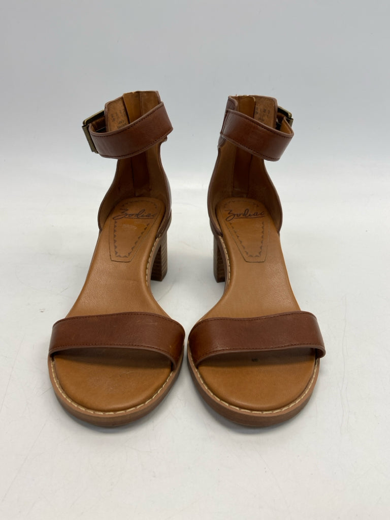 Size 8.5 Brown Leather Sandals