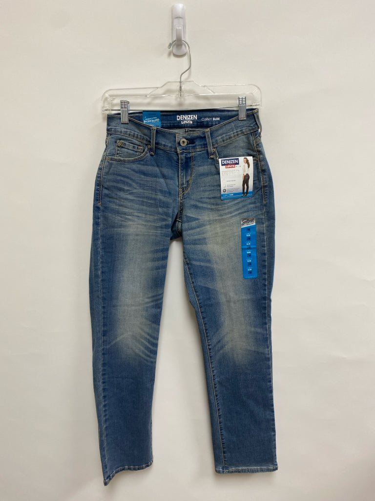 NWT Levi/Denizen Size 2 Faded Denim Ladies Jeans