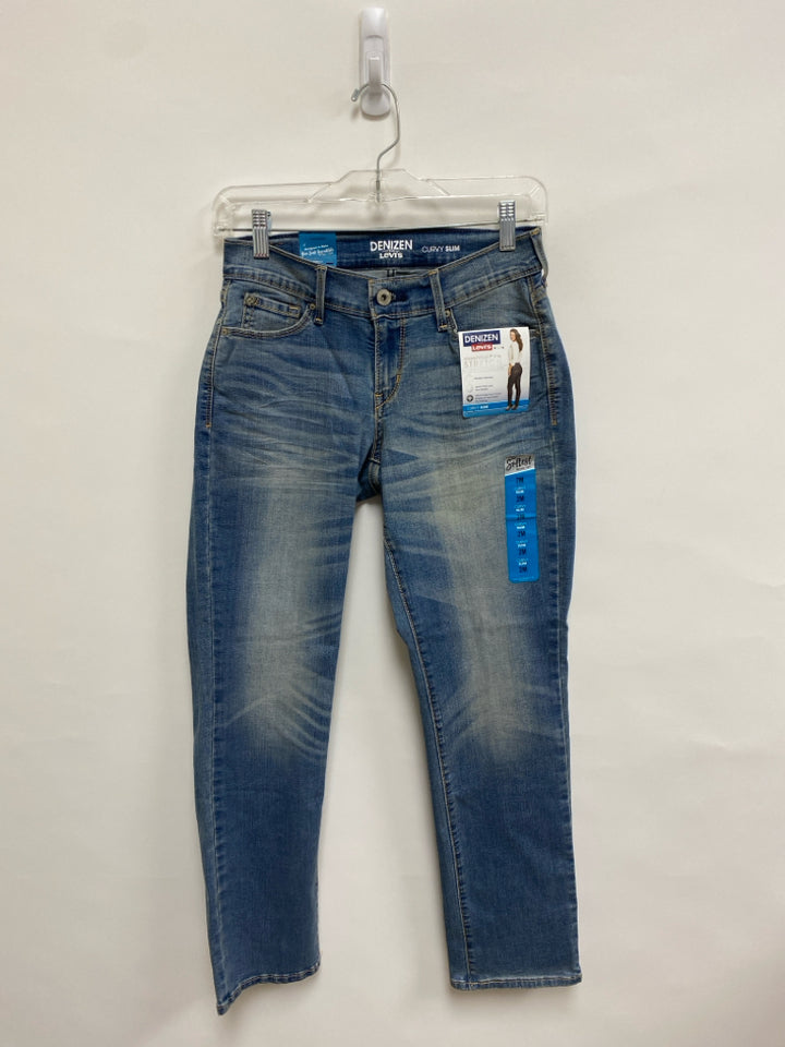 NWT Levi/Denizen Size 2 Faded Denim Ladies Jeans