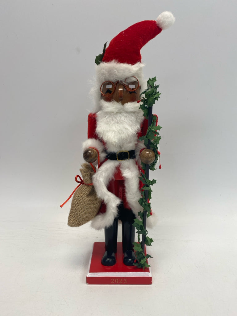 Red/White Green Christmas
