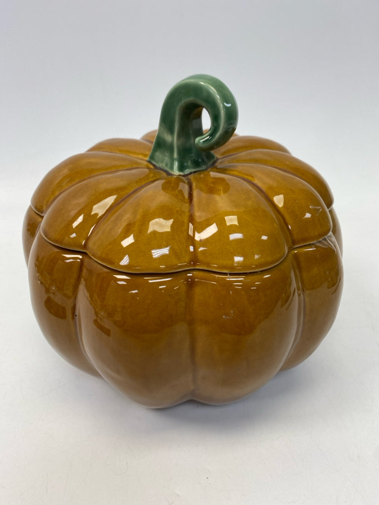 Williams-Sonoma Orange Green Fall