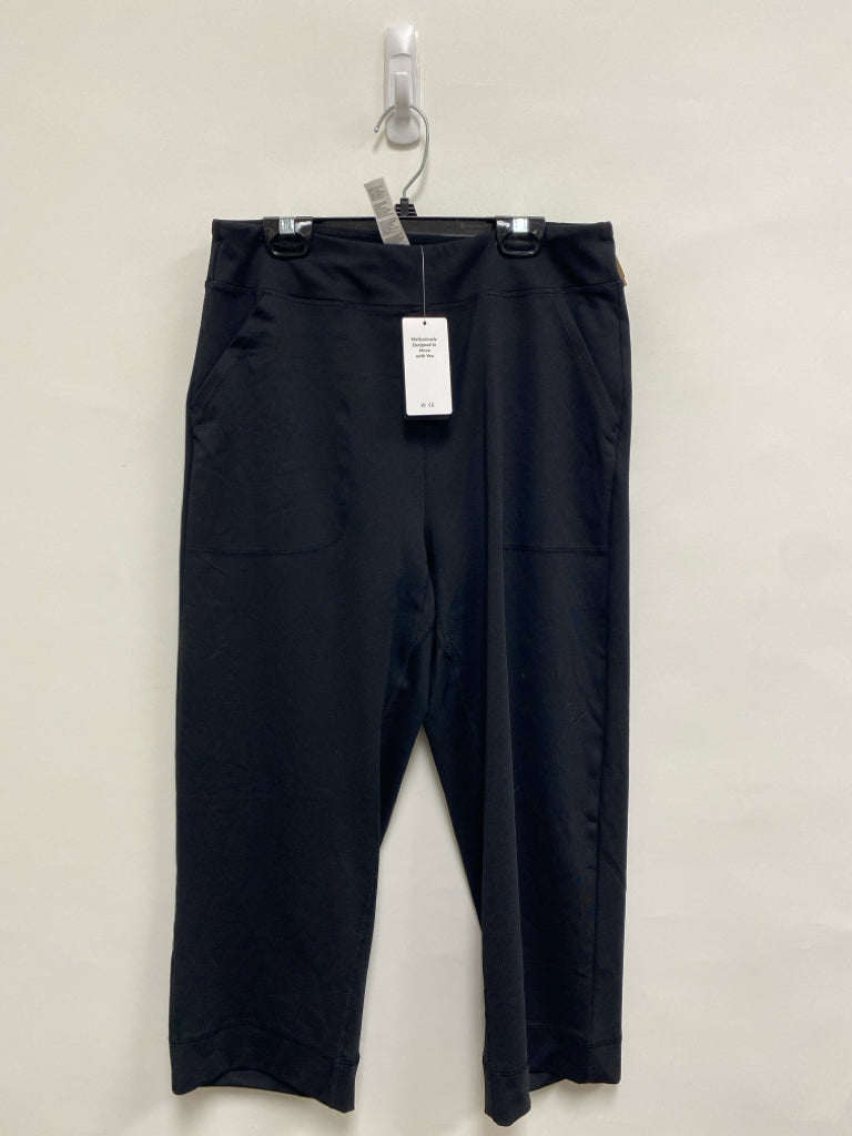 NWT baleaf Size M Black Cropped Athletic Pants
