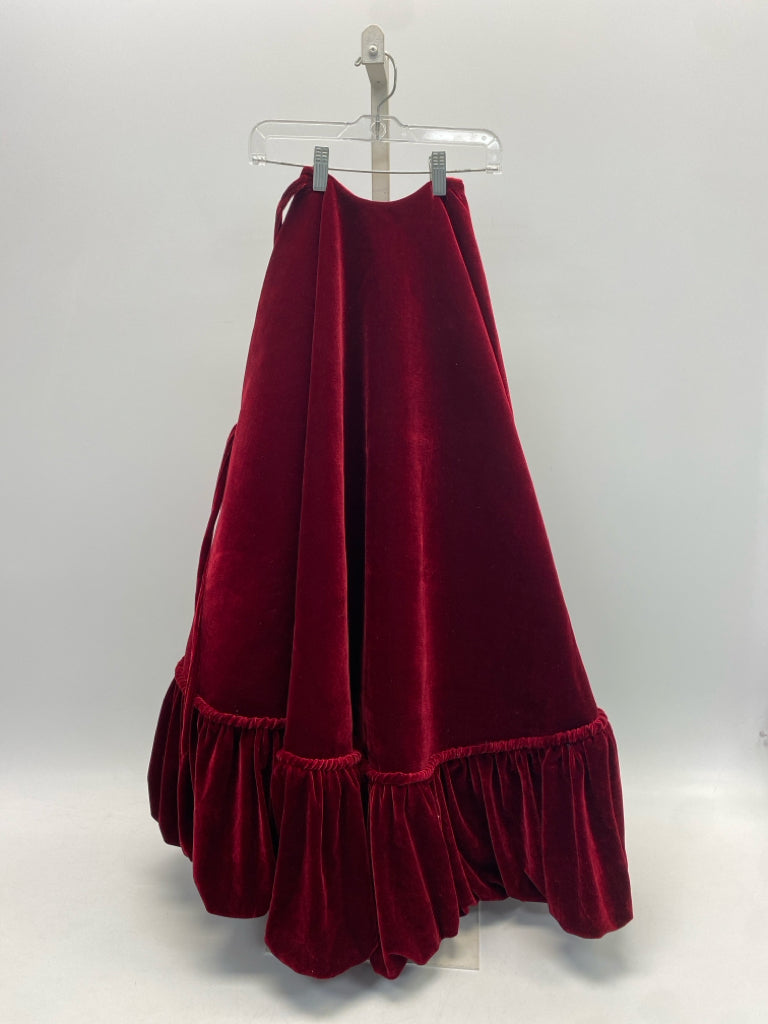 Dark Red Ruffles Velour Christmas