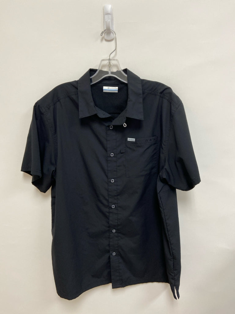 Columbia Size L Black Button Up Men&