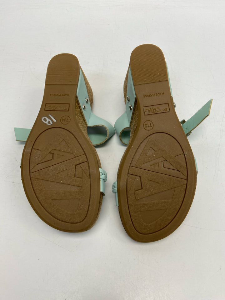 NWOT  Size 7 Aqua Braided Sandals