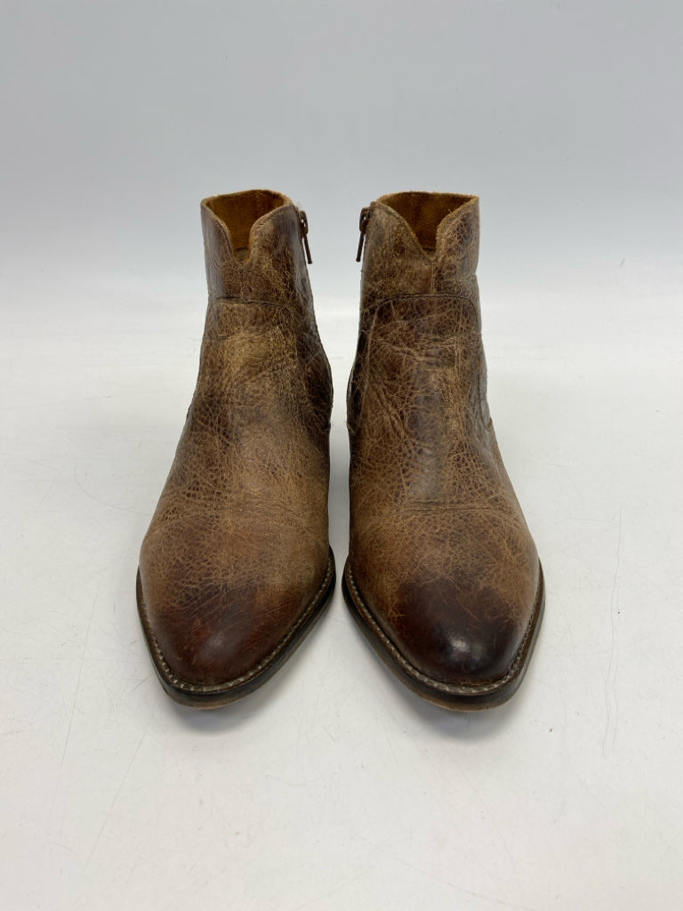 Diba True  Size 8.5 Brown Side Zipper Boots