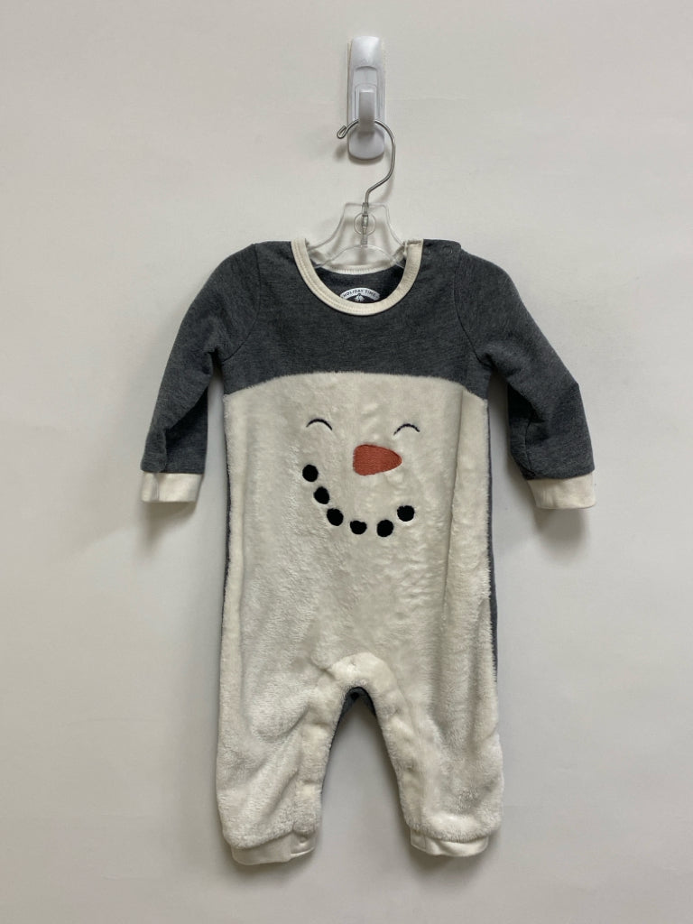 SIZE 6-9M Gray White Snowman Long Sleeve Boy&