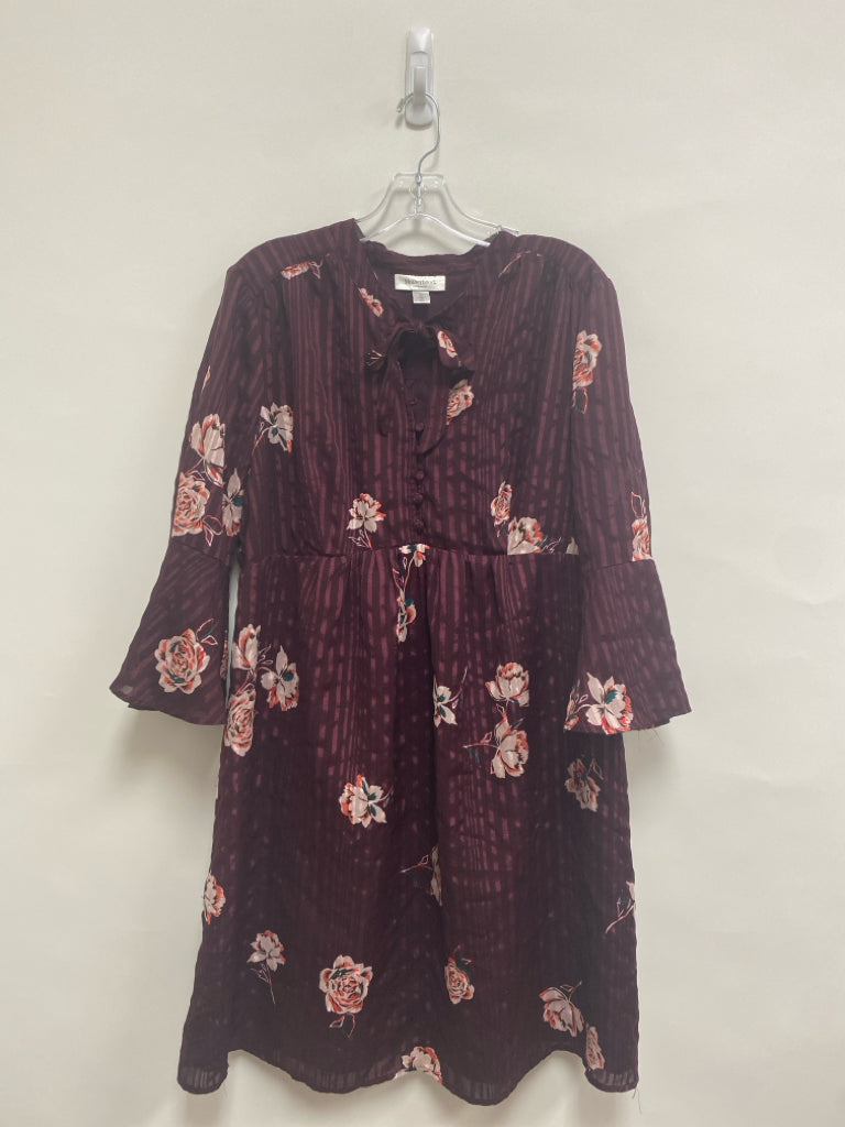 Motherhood Size XL Burgundy Pink/Green Flowers Maternity Dress etc. Consignment Shoppe Winston Salem Motherhood Size XL Burgundy Pink/Green Flowers Maternity Dress etc. Consignment Shoppe Winston Salem