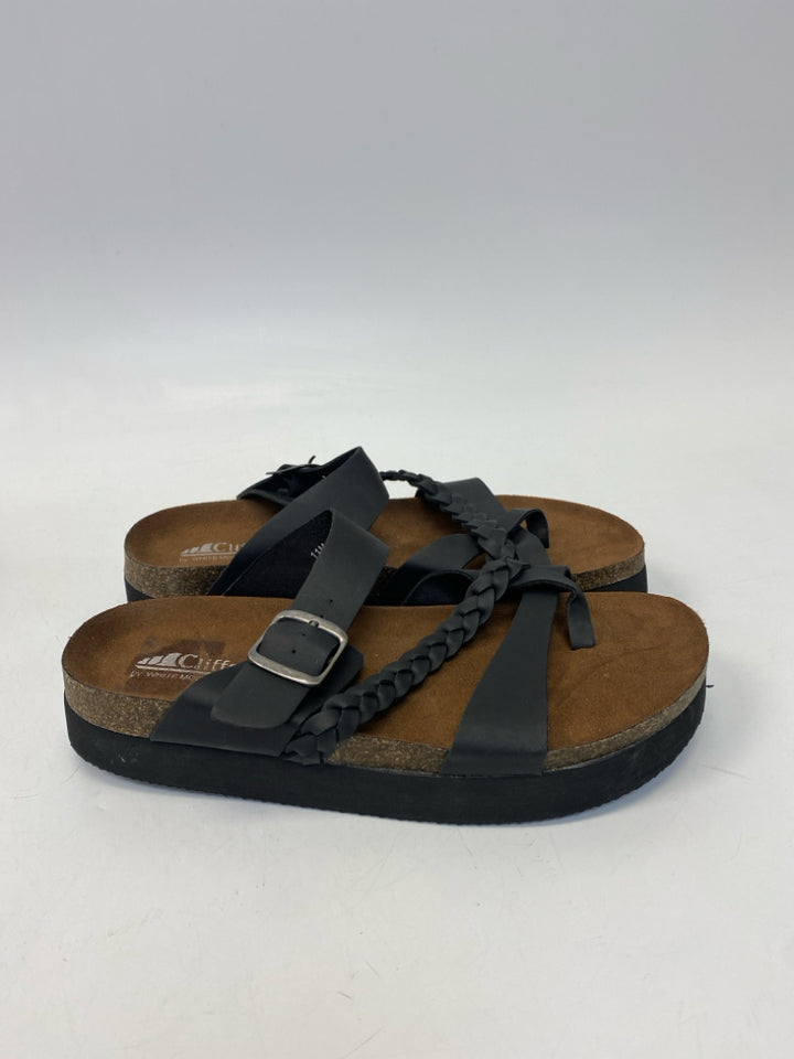 White Mountain  Size 11 Black Sandals