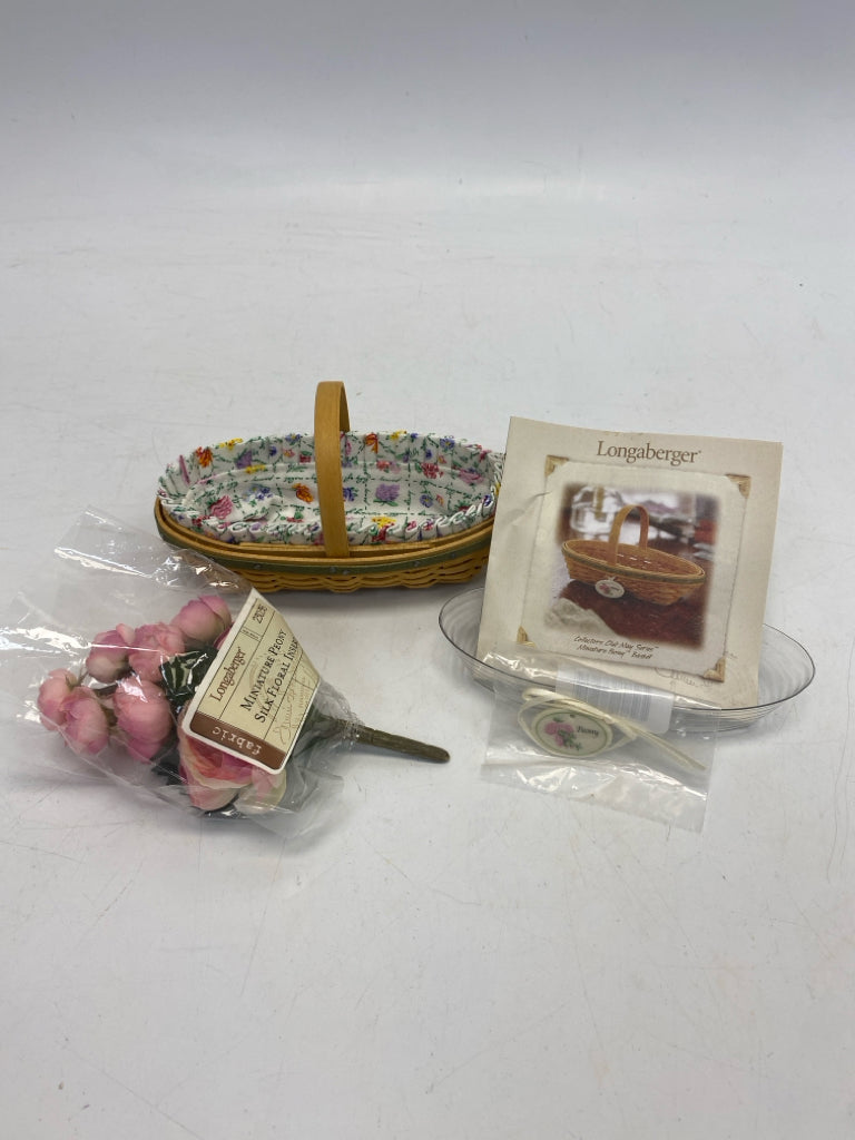 NWOT Longaberger 2005 Collector Club May Series Peony Basket