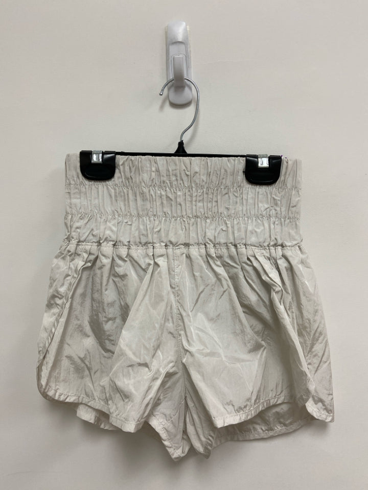 Free People Size XS Cream Pull-on Ladies Shorts