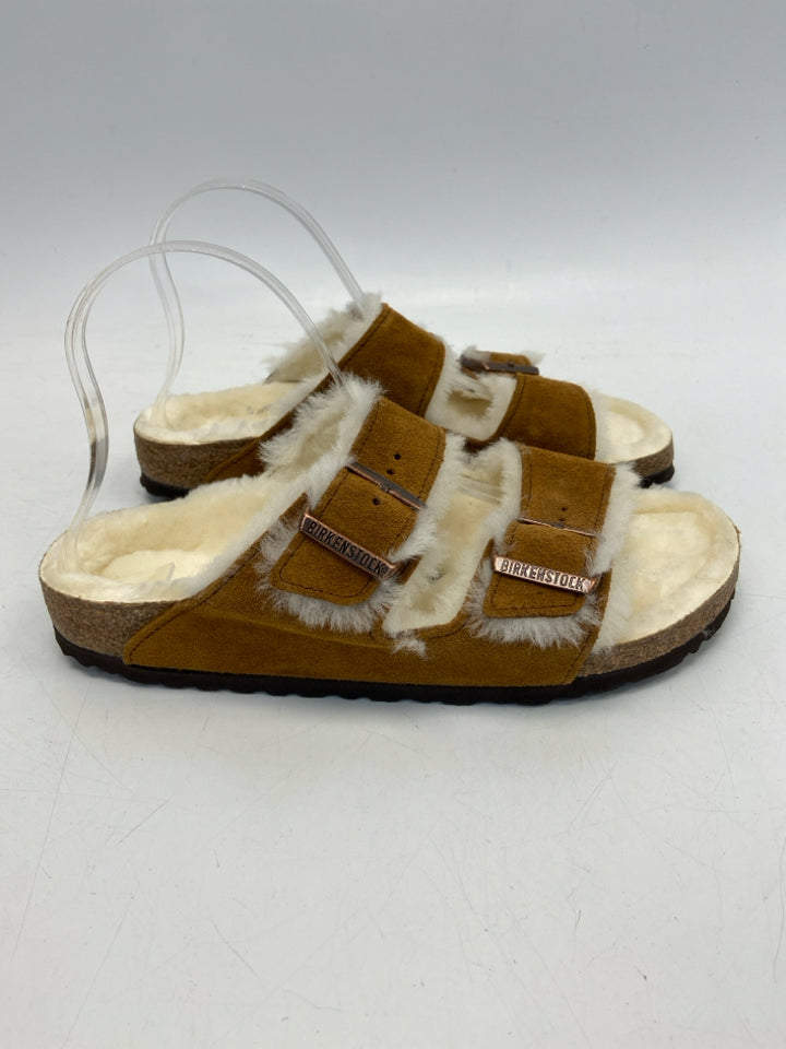 NWT Birkenstock  Size 9 Chestnut Cream Sandals