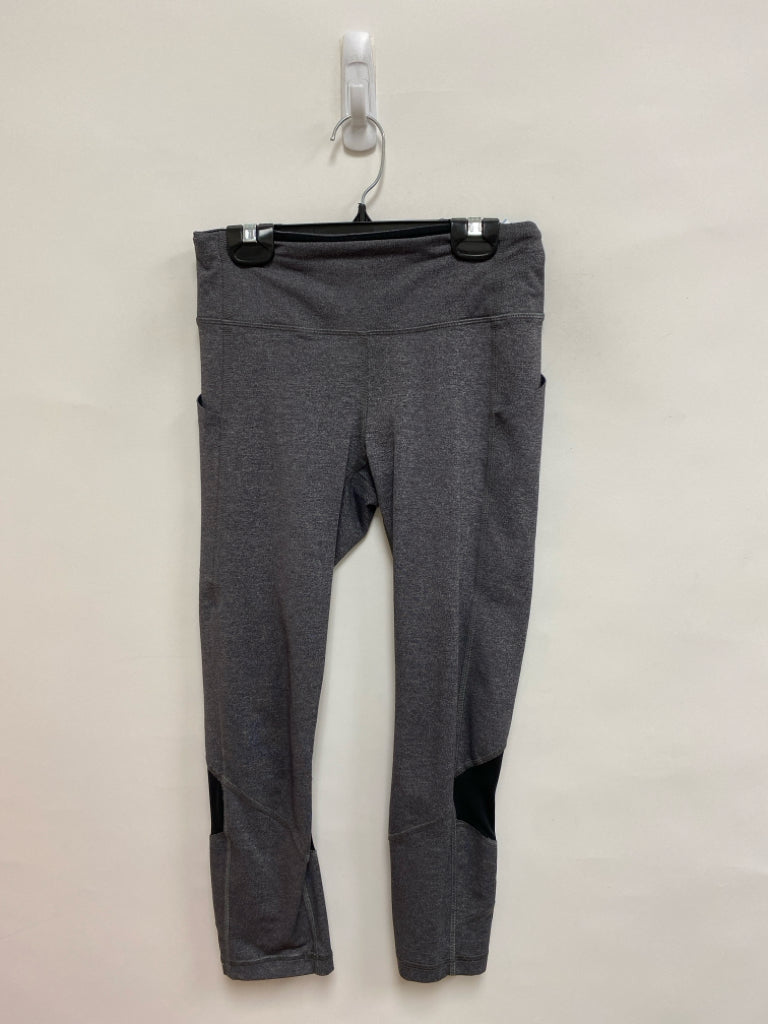 Lululemon Size 4 Charcoal Cropped Athletic Leggings