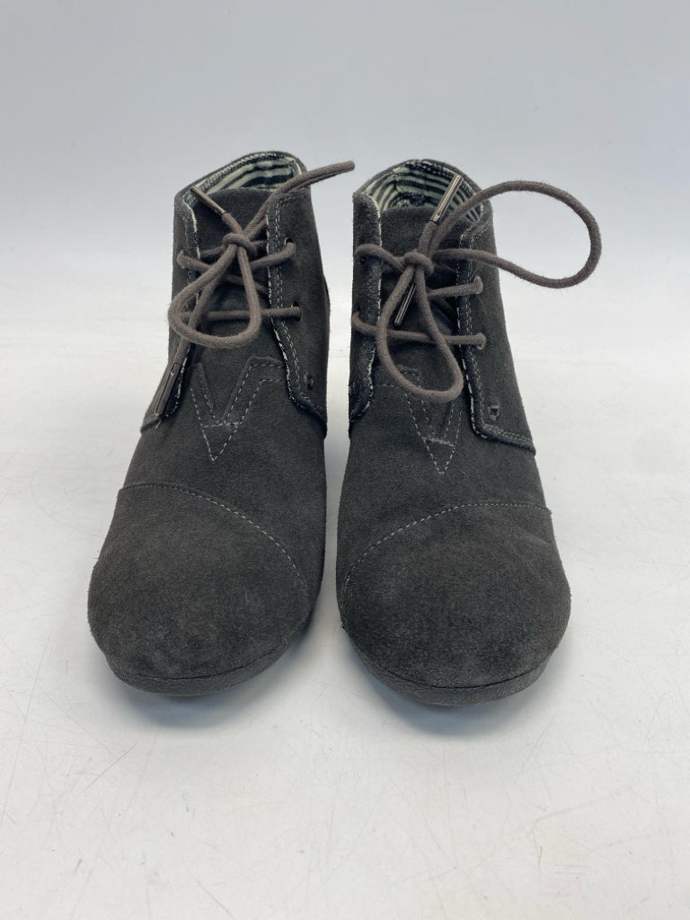 Toms US Shoe Size 10 Gray Boots