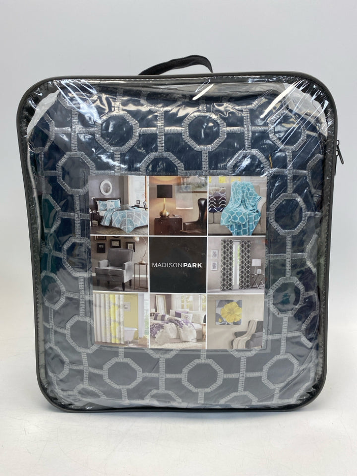 NEW Navy Silver Print Quilted Quilt
