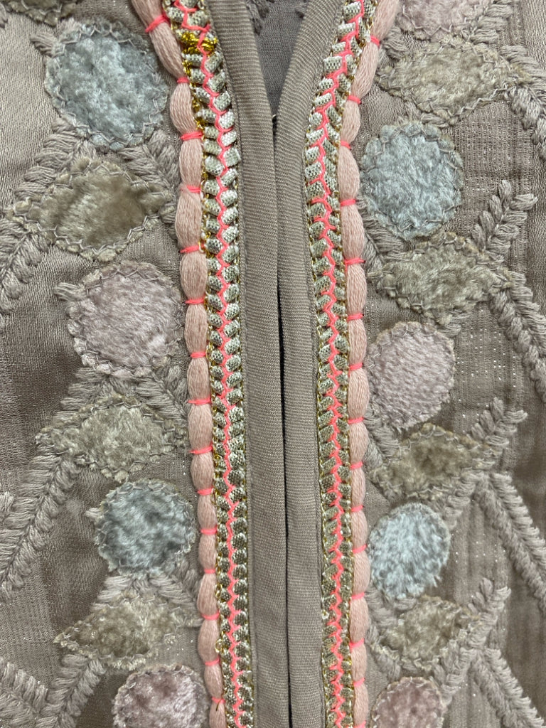 blank LONDON Size XS Taupe Pink Embroidered Ladies Jacket