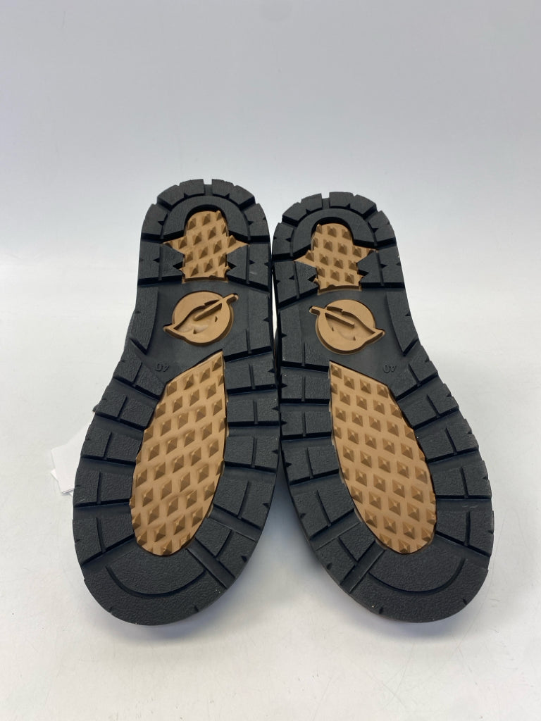 NWOT Anthropologie EU Shoe Size 40 Black Puffer Boots