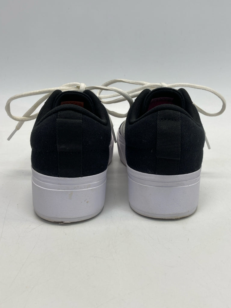 Adidas  Size 9.5 Black/White Lace-up Sneakers
