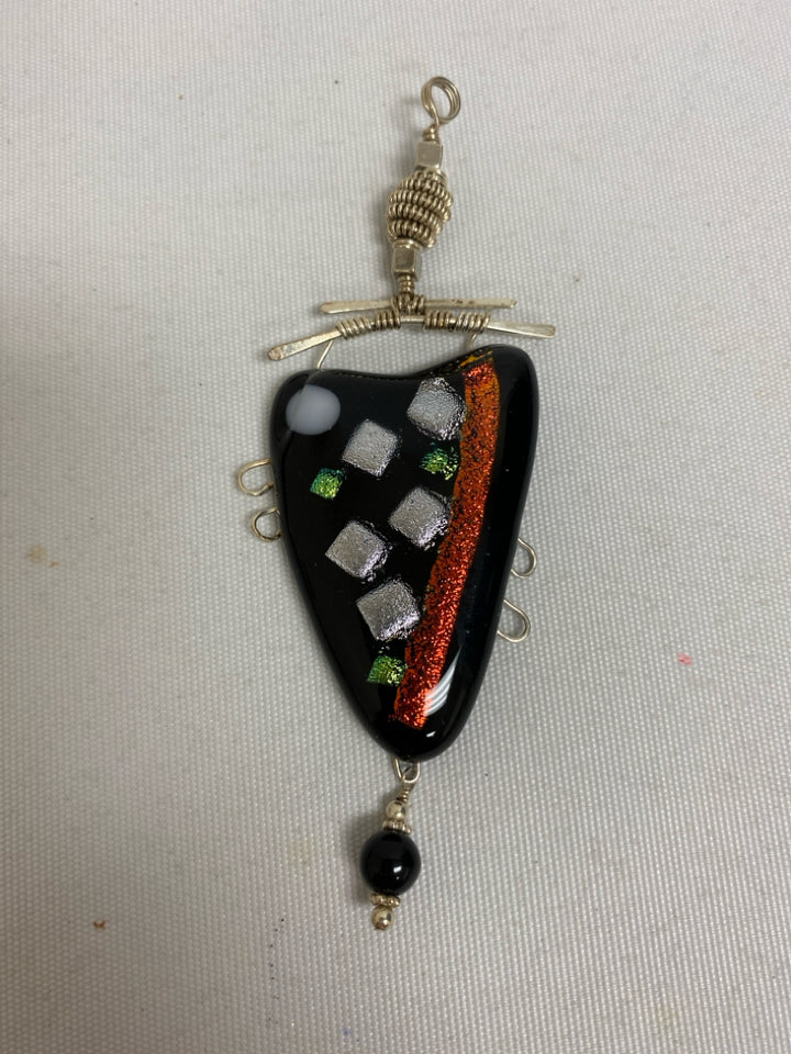 Black Orange/Green Pendant