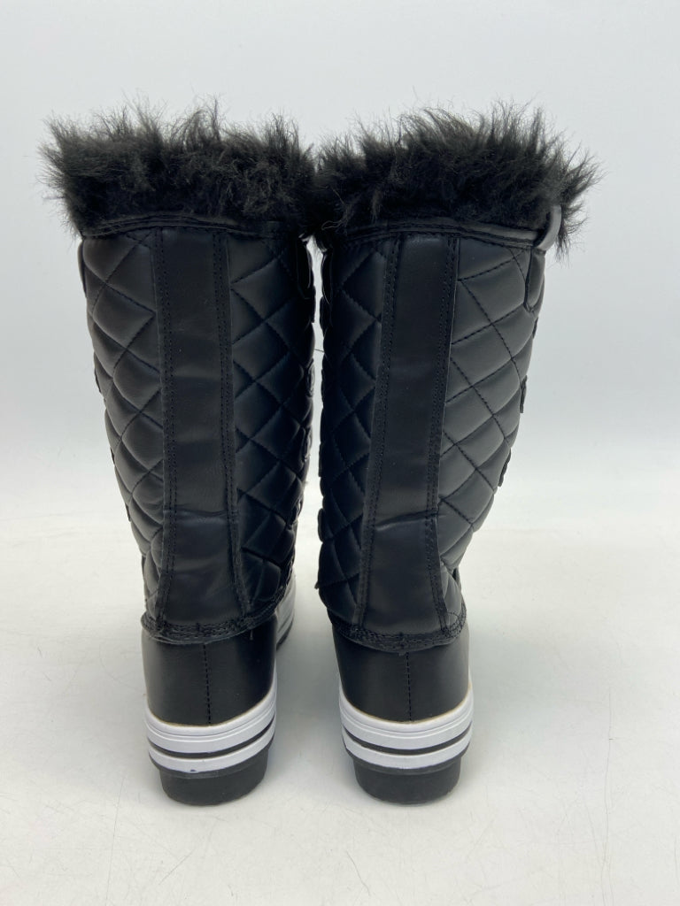 SIZE 5 Black Lace-Up Girl&