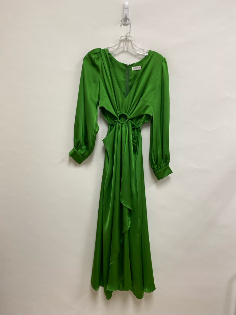 vestique Size S Green Cut-Out Maxi Ladies Dress