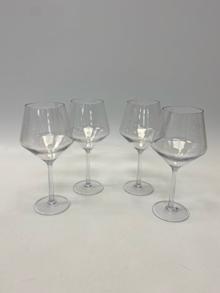 Clear Plastic Glassware