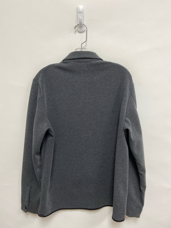Lululemon Size M Gray Men&