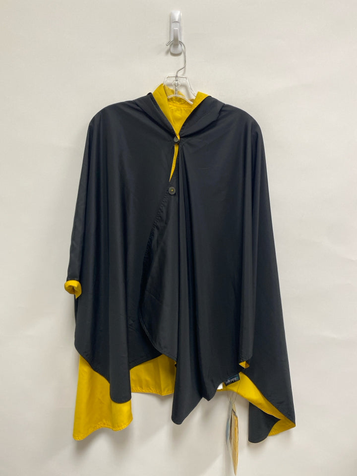 NWT Size OSFM Black Yellow Reversible Hooded Ladies Jacket