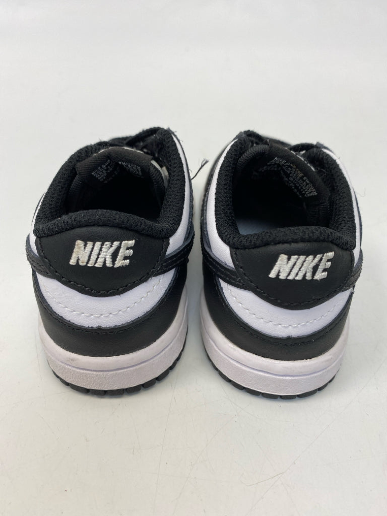 Nike SIZE 6 White Black Boy&