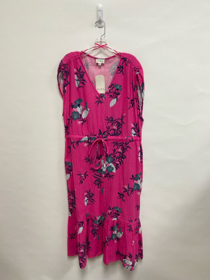 NWT wonderly  SIZE  2X Fuschia Navy Flowers Plus Size Dress