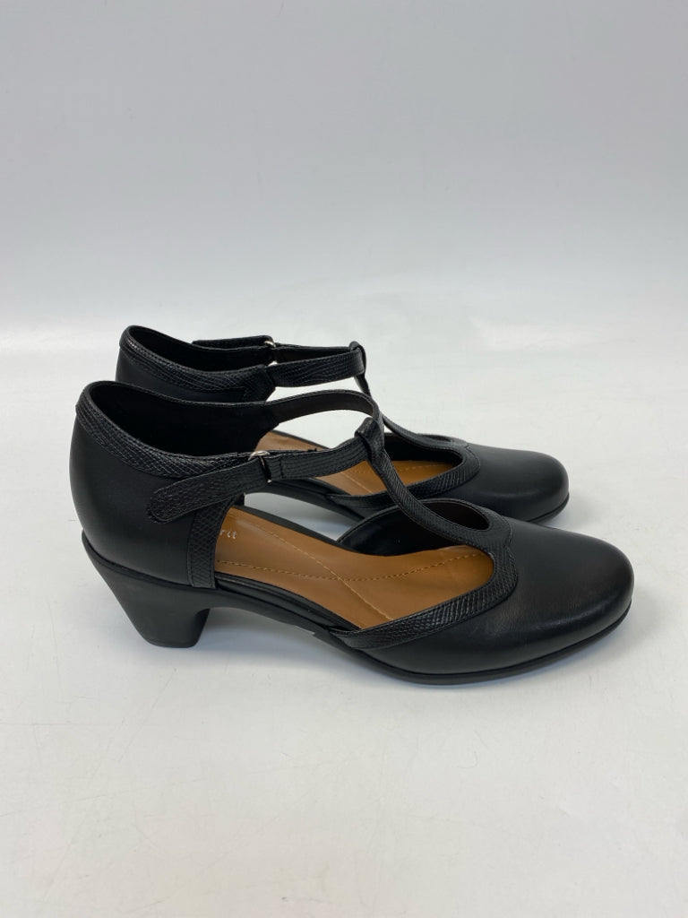 NWOT Easy Spirit  Size 8 Black Heels