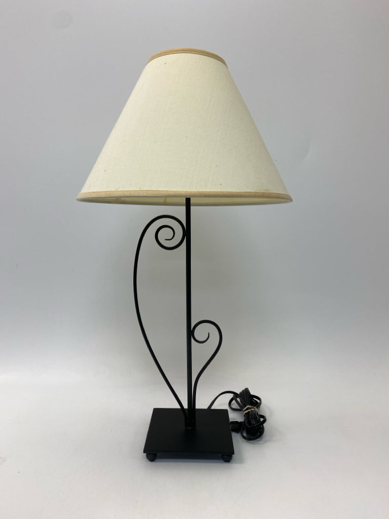 Black Swirl Metal Lamp