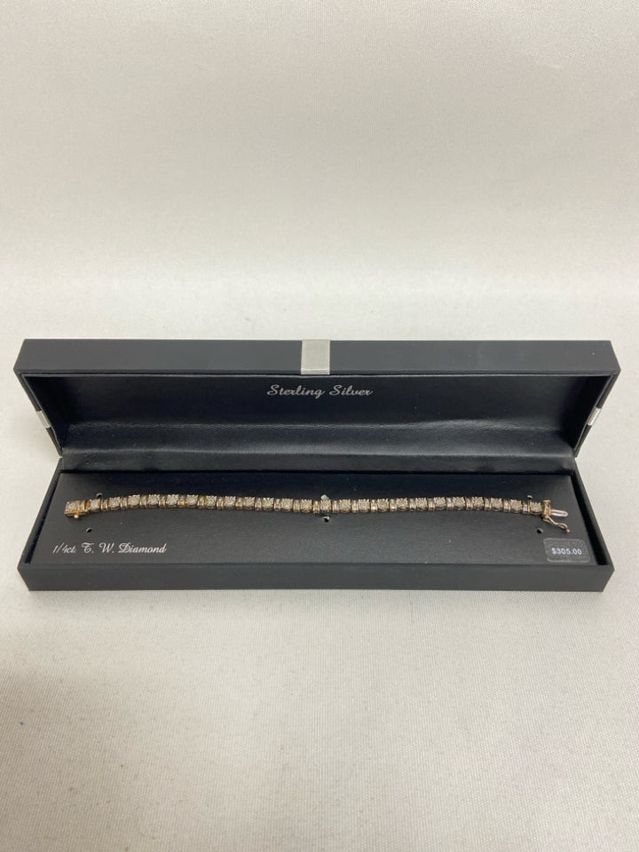 Gold Color Clear Diamond Bracelet