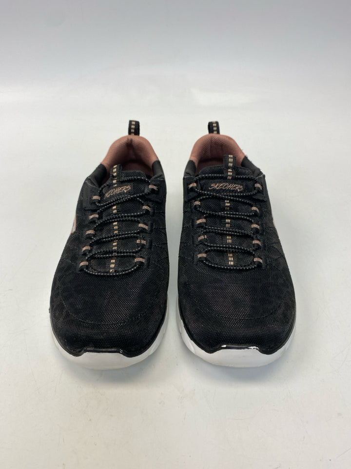 Skechers  Size 6.5 Black Sneakers