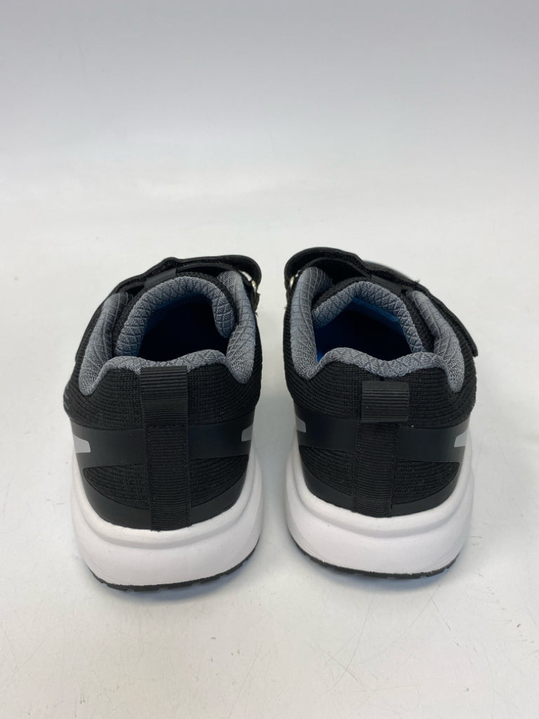 NWOT SIZE Black Gray Boy&