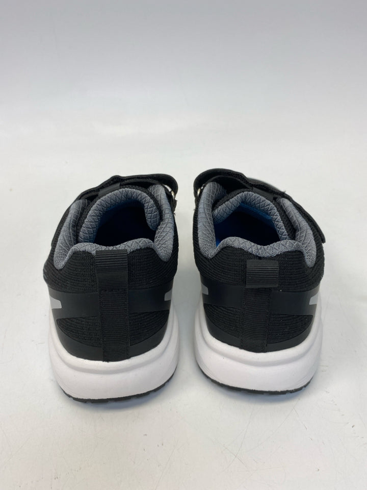NWOT SIZE Black Gray Boy&