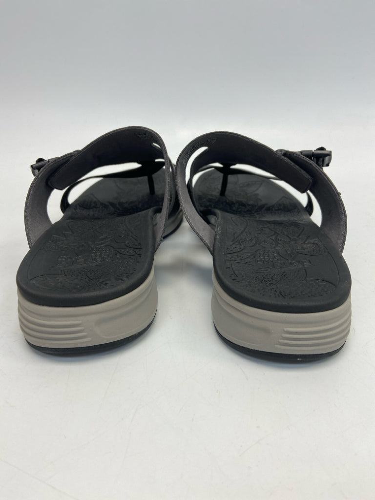 Dansko  Size 42 Black Sandals